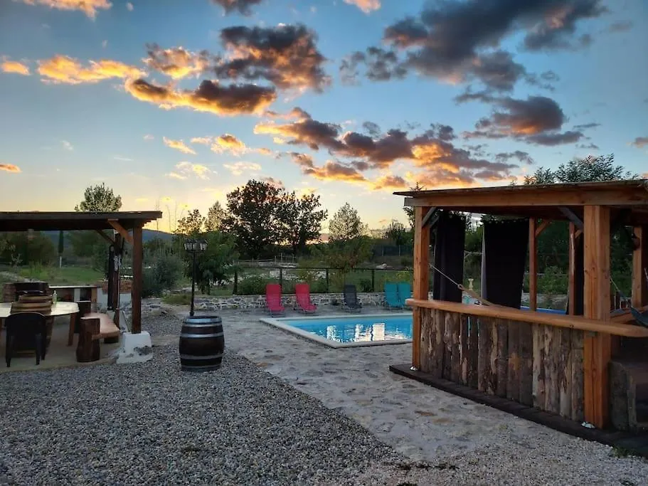 Le P'Tit Gite Gardechois, Piscine Ardeche - 12Pers Saint-Andre-de-Cruzieres